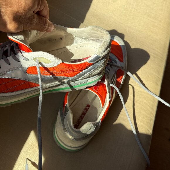 PRADA SNEAKERS - Picture 3 of 6